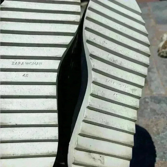 Ladies Zara Patent Oxford lace up shoes- size 40 super fun - Picture 5 of 11